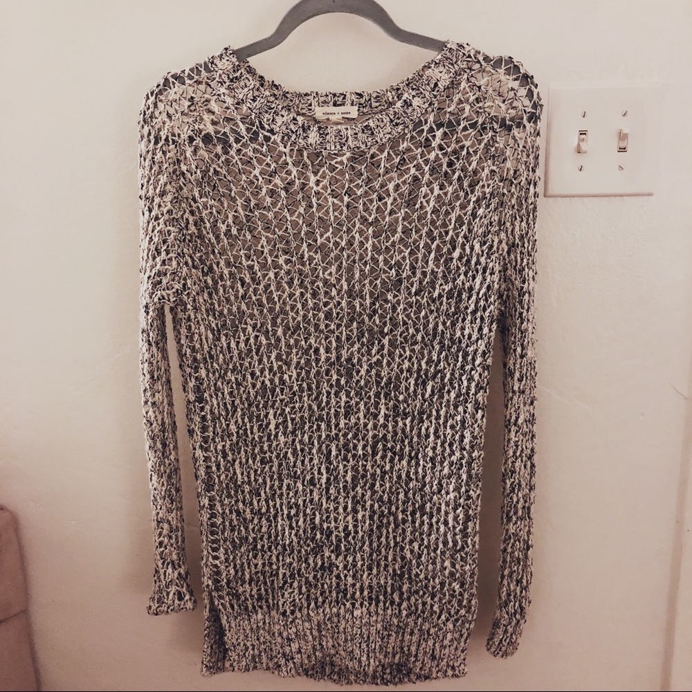 Urban Outfitters Knit speckled sweater